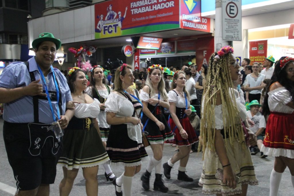 Começou a 34ª Fenarreco