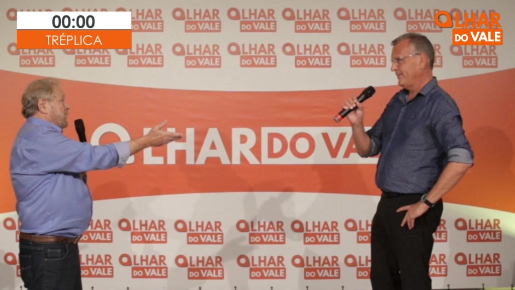 Confira a galeria de fotos do Debate do Olhar do Vale