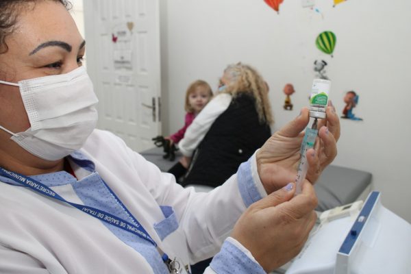 Saiba os horários e onde se vacinar contra gripe e sarampo em Brusque