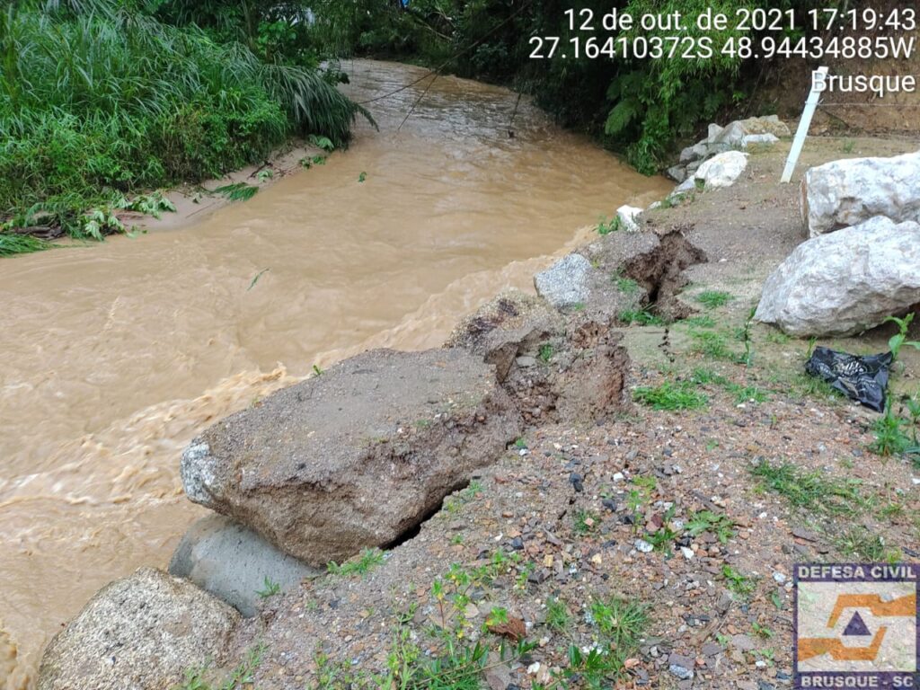 Defesa Civil de Brusque divulga boletim com as ocorrências em virtude das chuvas