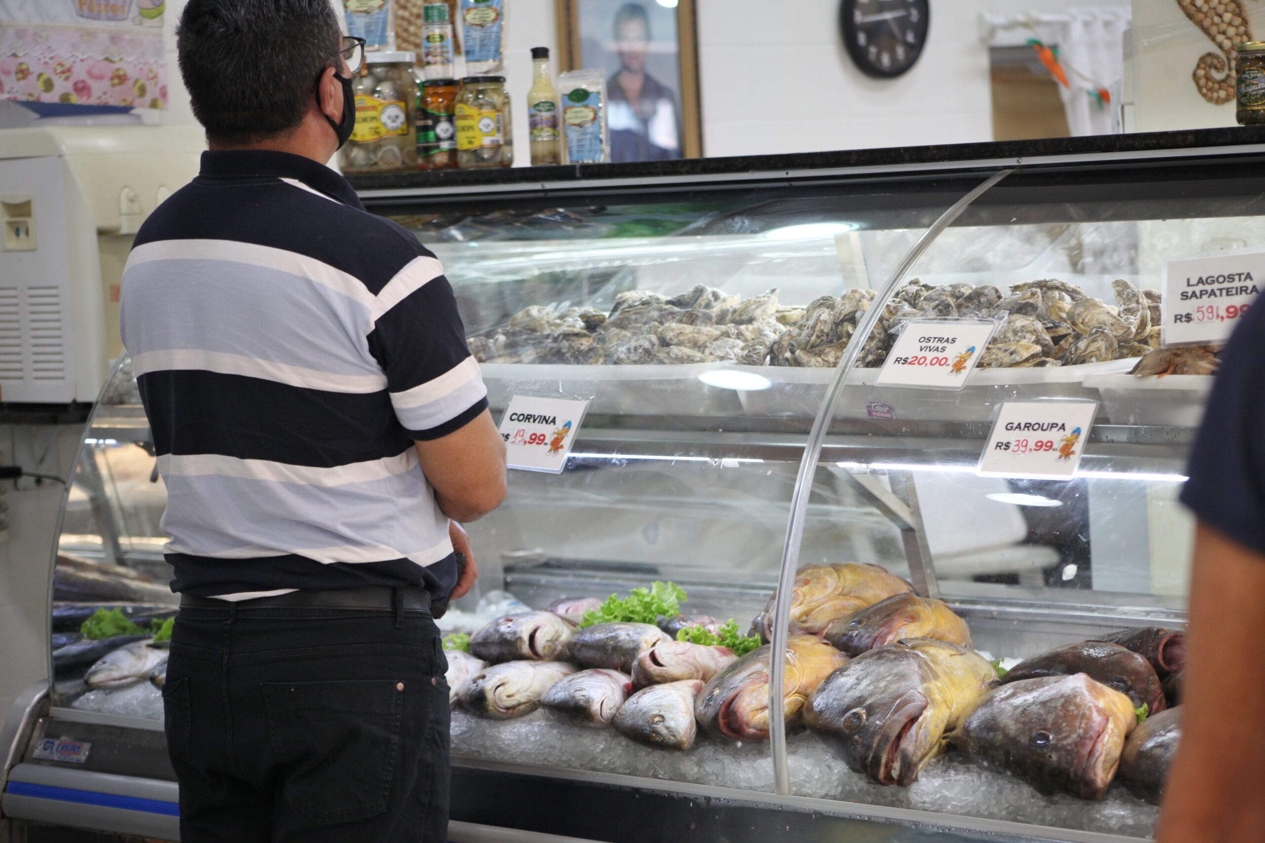 Procon de Itajaí realiza pesquisa de preço dos pescados para a Semana Santa