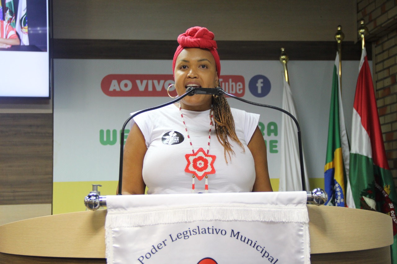 Marlina tem prazo de três sessões para apresentar defesa contra denúncia de ex-diretor do Samae