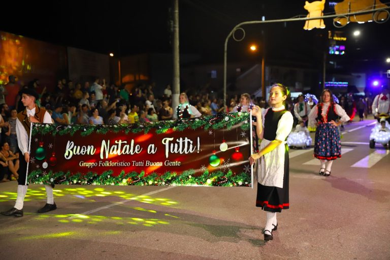 desfile guabiruba
