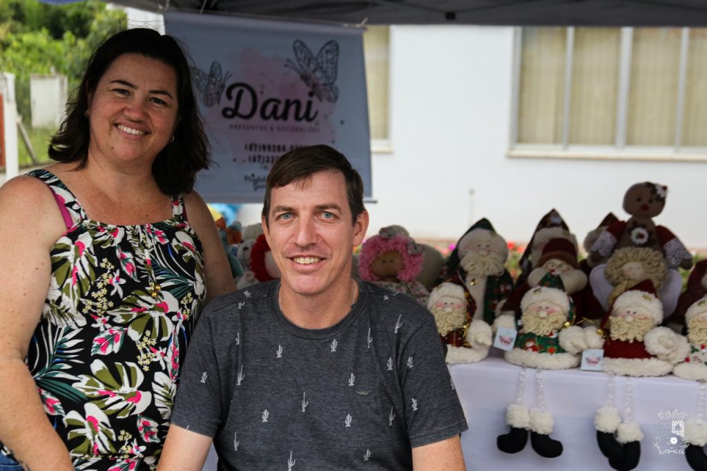 GALERIA: Confira primeiro dia do Festival Delícias de Natal de Guabiruba