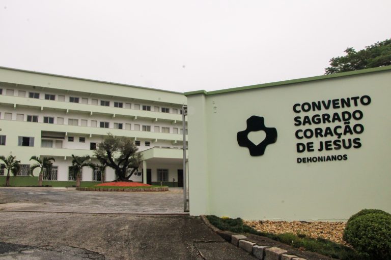 sagrado coração de jesus brusque