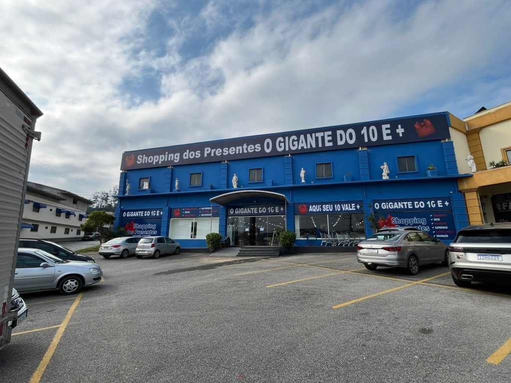 shopping dos presentes 10 brusque
