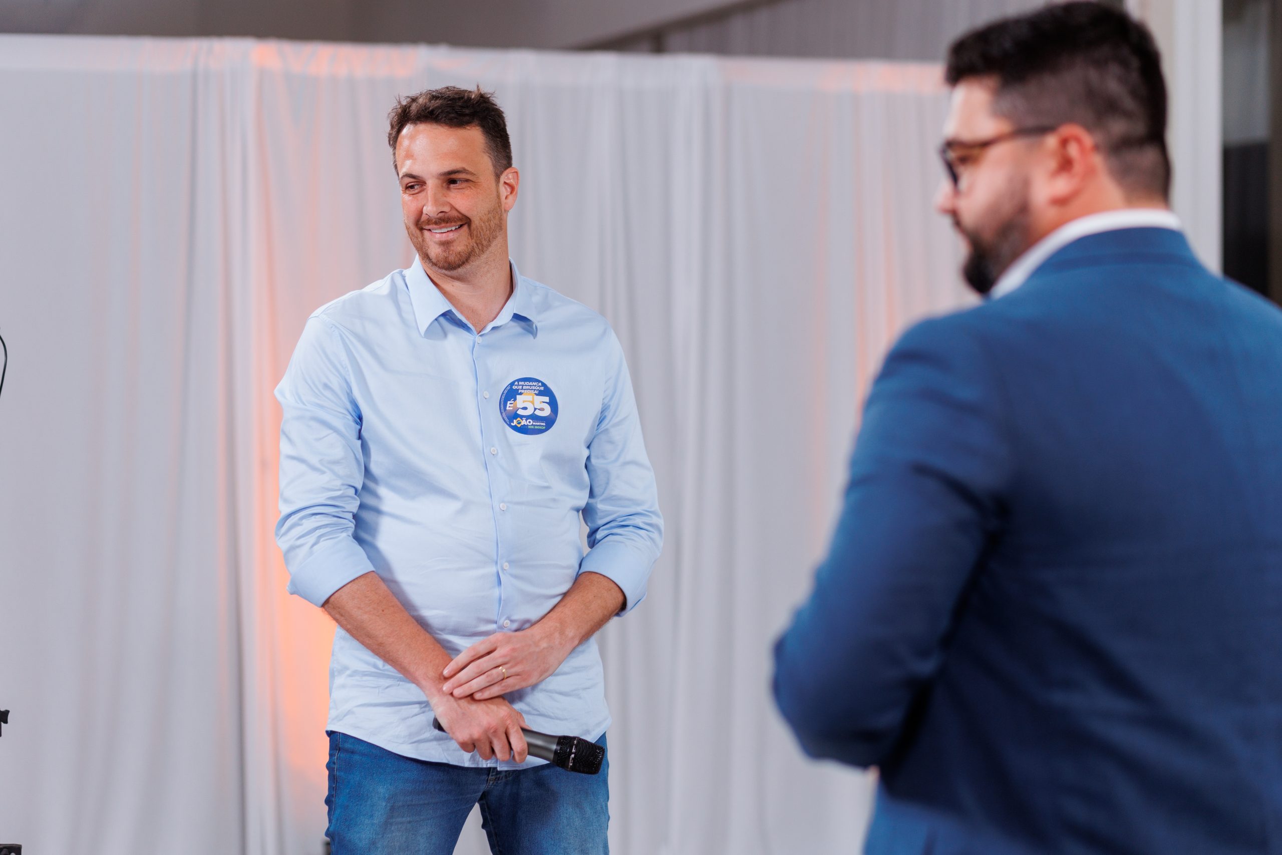 Bastidores: Confira galeria de fotos do Debate entre os candidatos a prefeito de Brusque