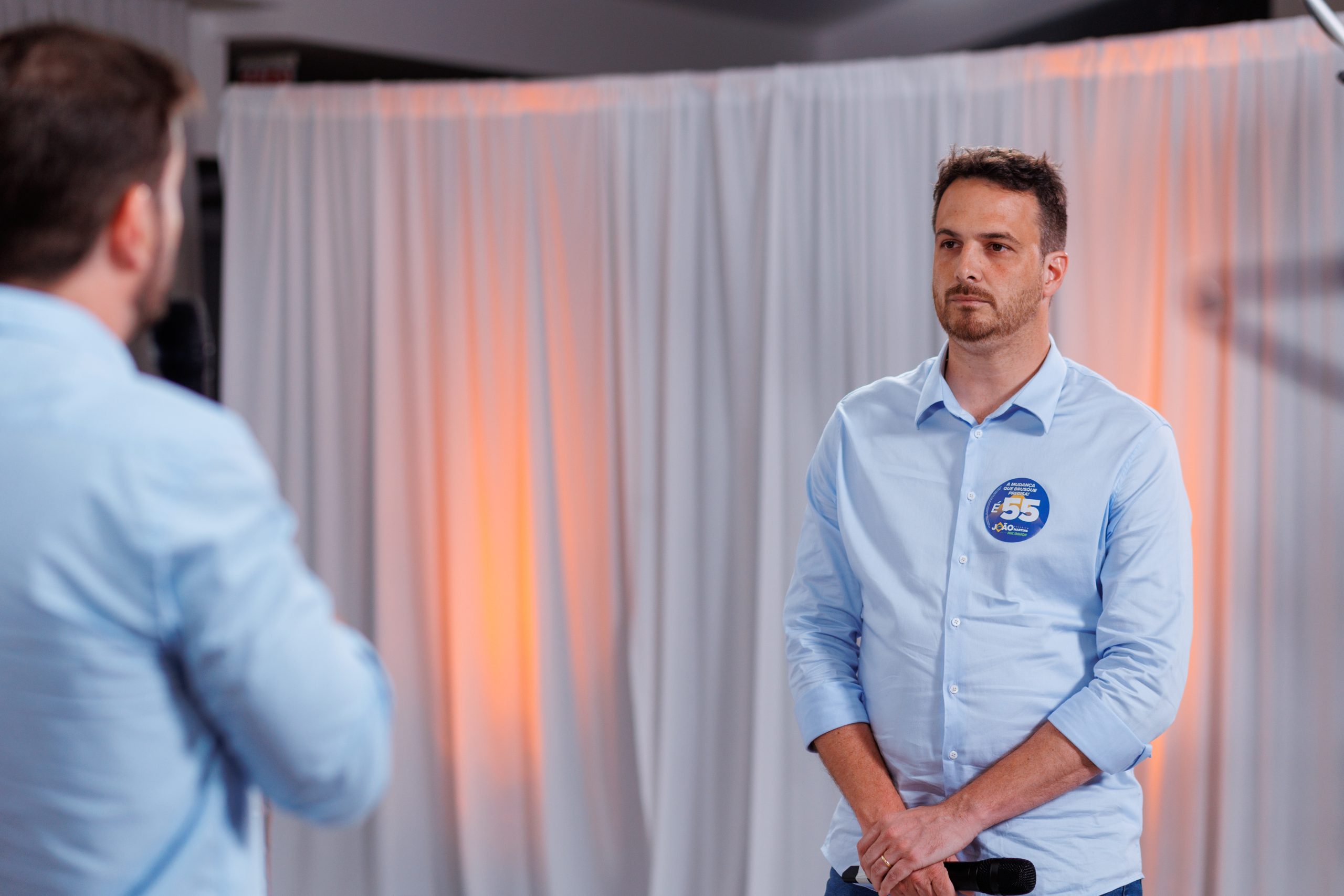 Bastidores: Confira galeria de fotos do Debate entre os candidatos a prefeito de Brusque