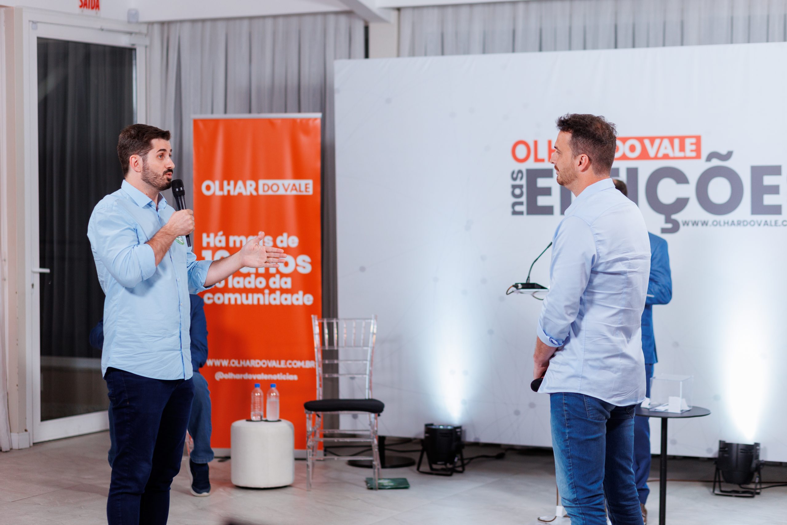 Bastidores: Confira galeria de fotos do Debate entre os candidatos a prefeito de Brusque