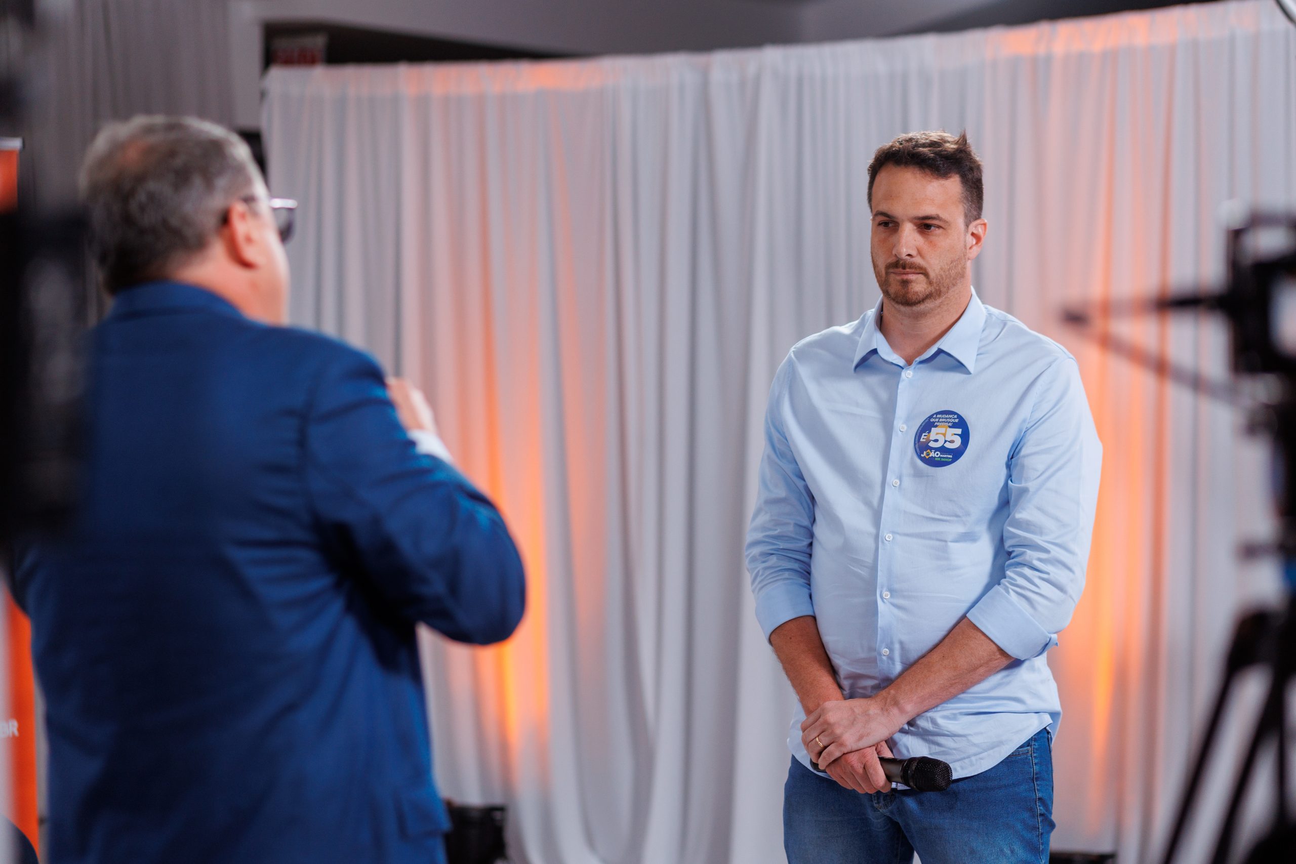 Bastidores: Confira galeria de fotos do Debate entre os candidatos a prefeito de Brusque
