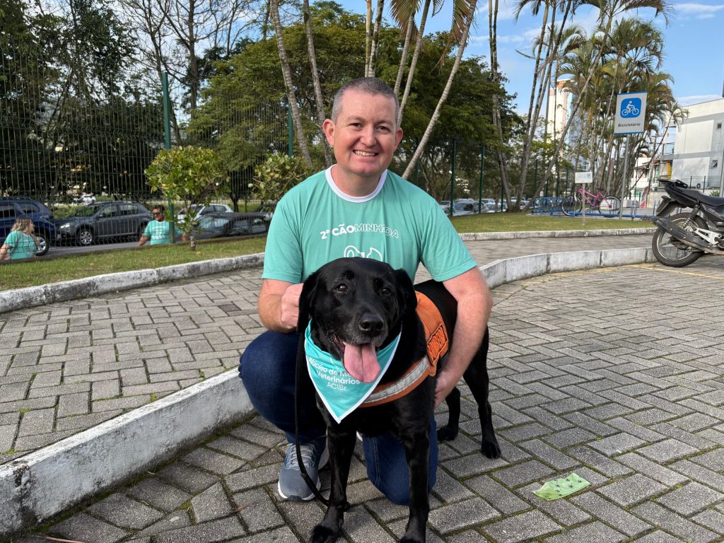 2ª Cãominhada em Brusque: Veja as fotos do evento que reuniu mais de 150 pets e seus tutores