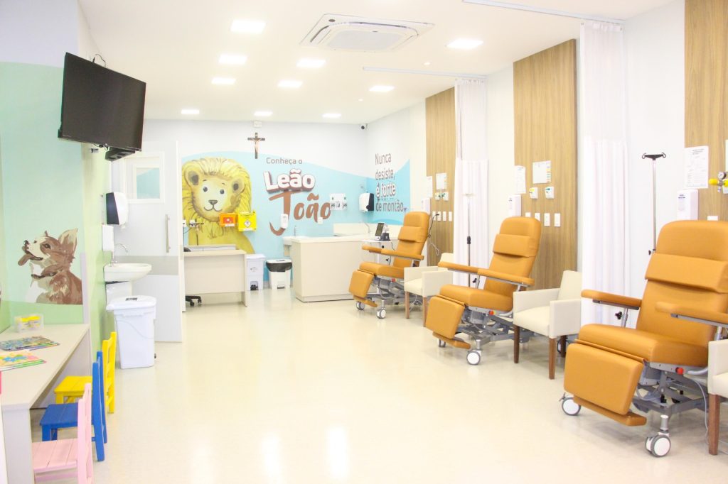 Hospital Azambuja passa a atender pacientes eletivos em oncologia pelo SUS