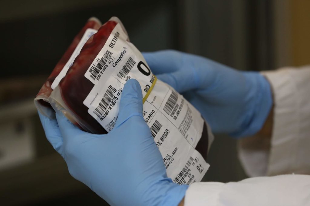 População pode contribuir com a manutenção dos estoques seguros de sangue