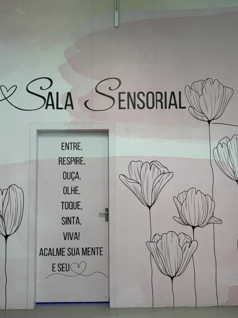 Sala sensorial ajuda alunos a prevenir crises e recuperar a calma em escola de Brusque