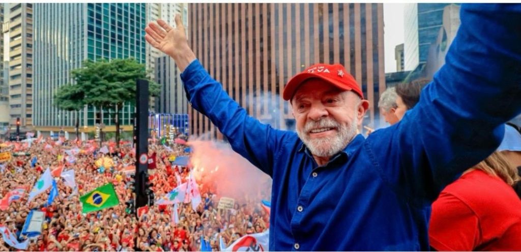 Datafolha projeta reeleição de Lula como presidente do Brasil